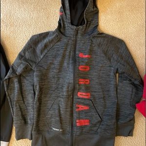 Jordan boys L jacket